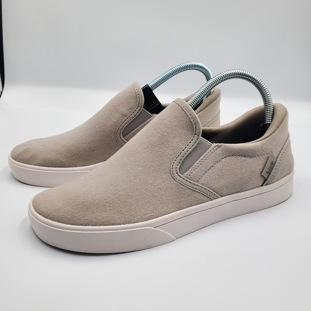 Kizik Venice Men 6.5 Wide Sand Canvas Slip On Sneakers C5VT DVENGG01